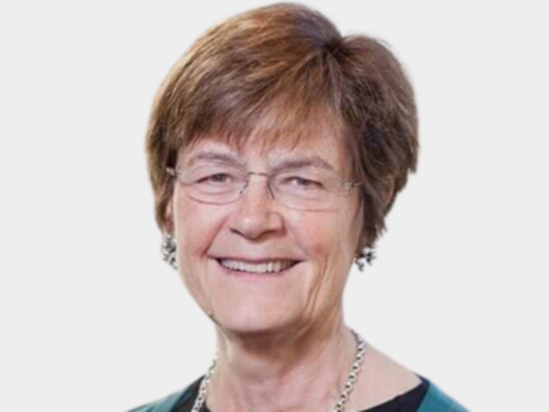 Sue Tierney Headshot