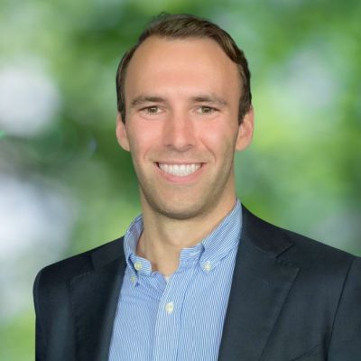 Headshot of Andrew Hoffner