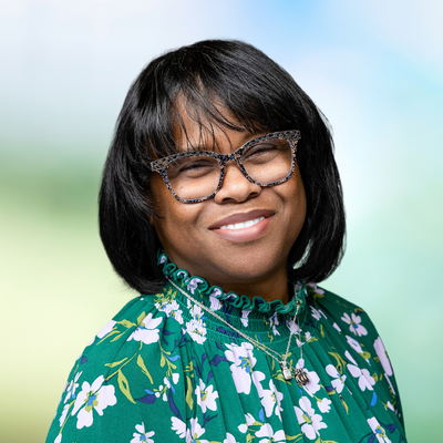 Janelle Blackwood Headshot