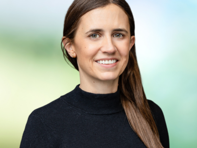 Katy Richards Headshot