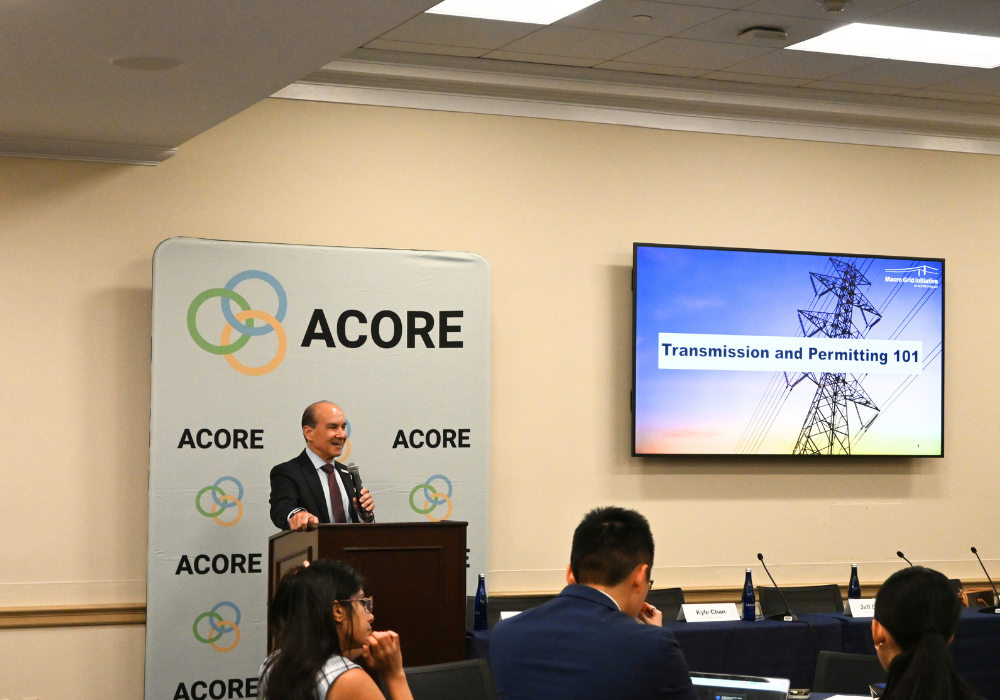 Mark Menezes giving an introduction to the USEA and ACORE congressional staff briefing.