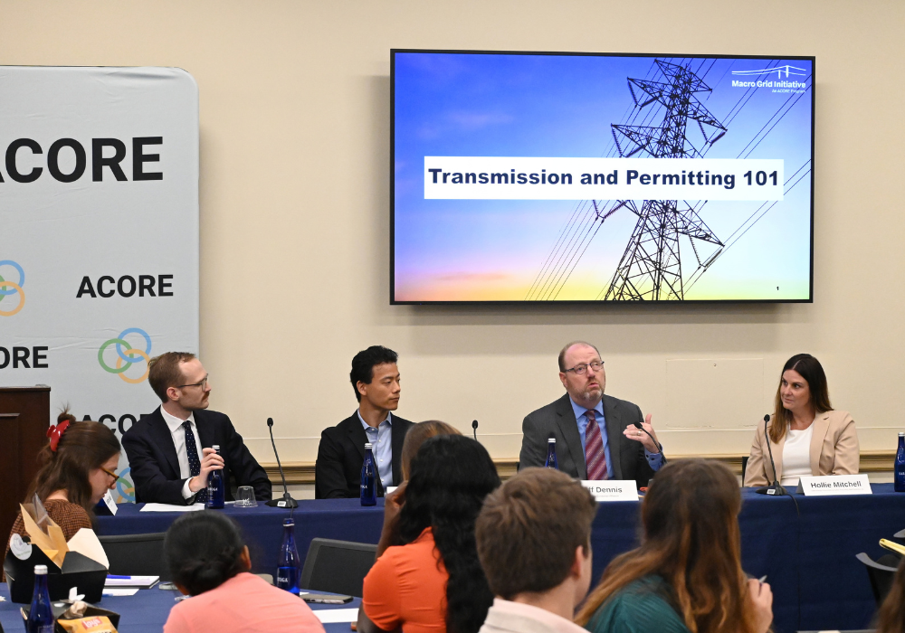 Panelists: Jonathan Geldof, Jeff Dennis, Kyle Chan, and Hollie Mitchell discussing about the current state of energy in the US.